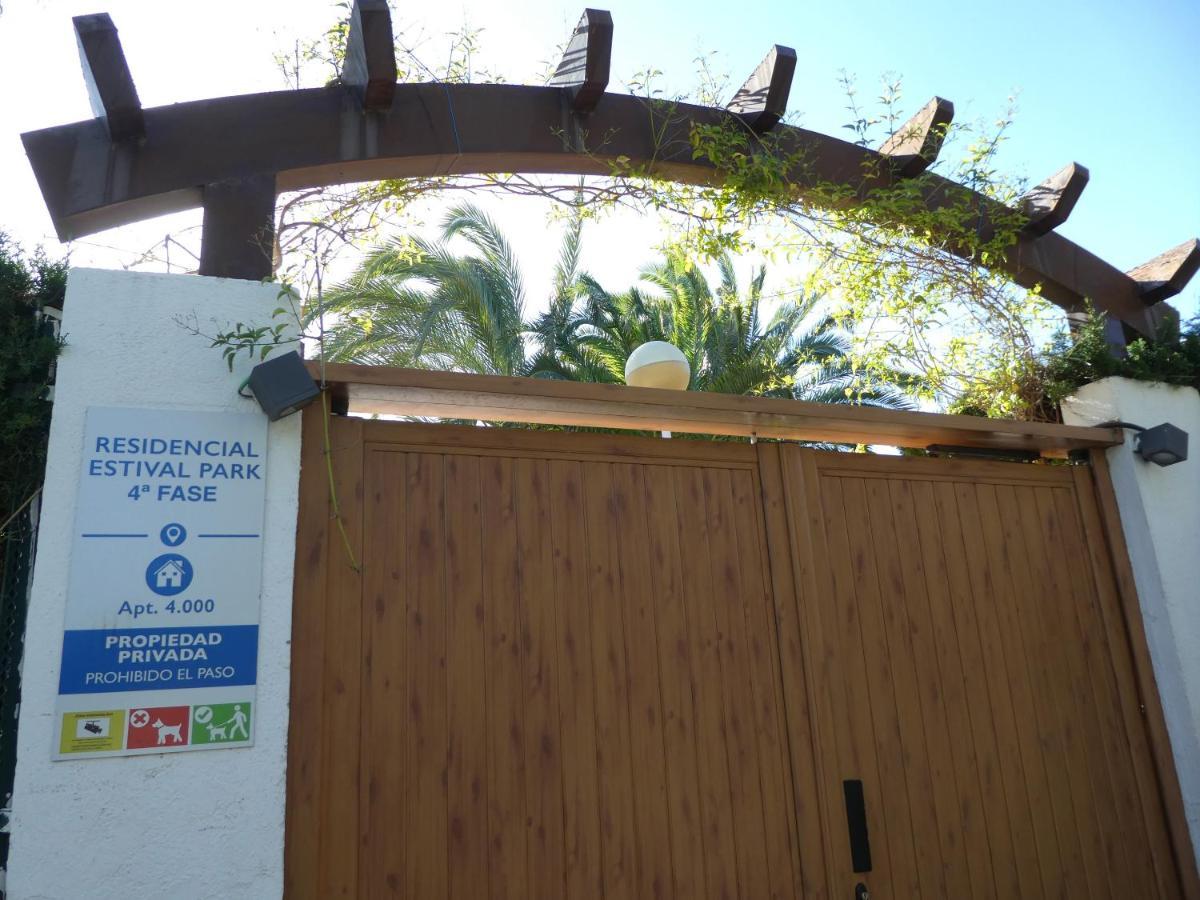 Apartamentos Estival 3000 La Pineda Exterior photo